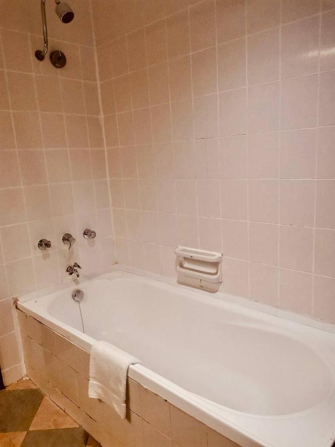 Seaview Deluxe Studio Couples Room S Tanjung Bungah (Penang) Zewnętrze zdjęcie