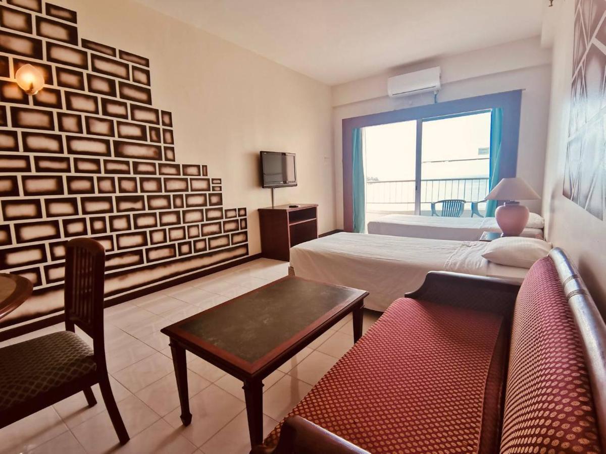 Seaview Deluxe Studio Couples Room S Tanjung Bungah (Penang) Zewnętrze zdjęcie