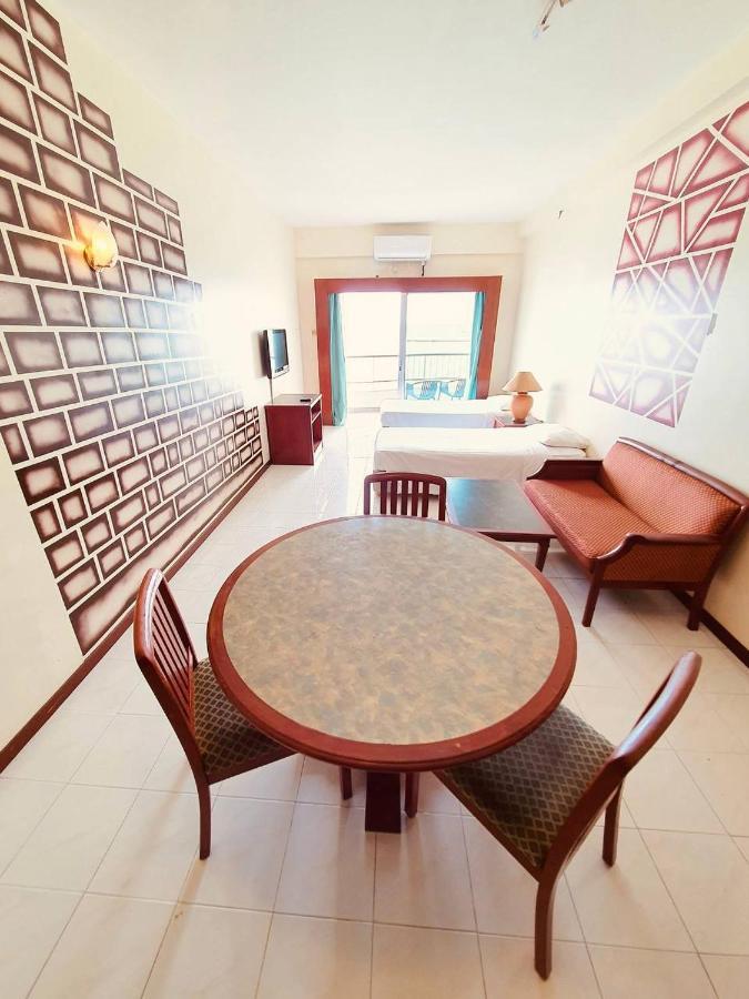 Seaview Deluxe Studio Couples Room S Tanjung Bungah (Penang) Zewnętrze zdjęcie