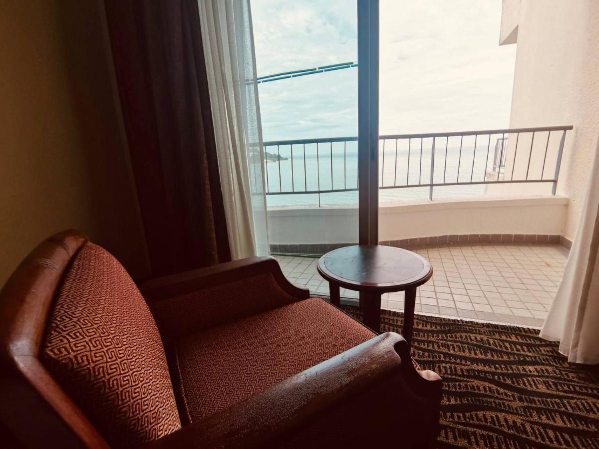 Seaview Deluxe Studio Couples Room S Tanjung Bungah (Penang) Zewnętrze zdjęcie