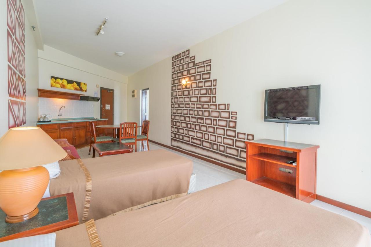 Seaview Deluxe Studio Couples Room S Tanjung Bungah (Penang) Zewnętrze zdjęcie