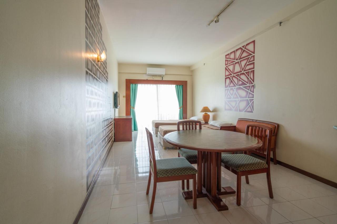 Seaview Deluxe Studio Couples Room S Tanjung Bungah (Penang) Zewnętrze zdjęcie