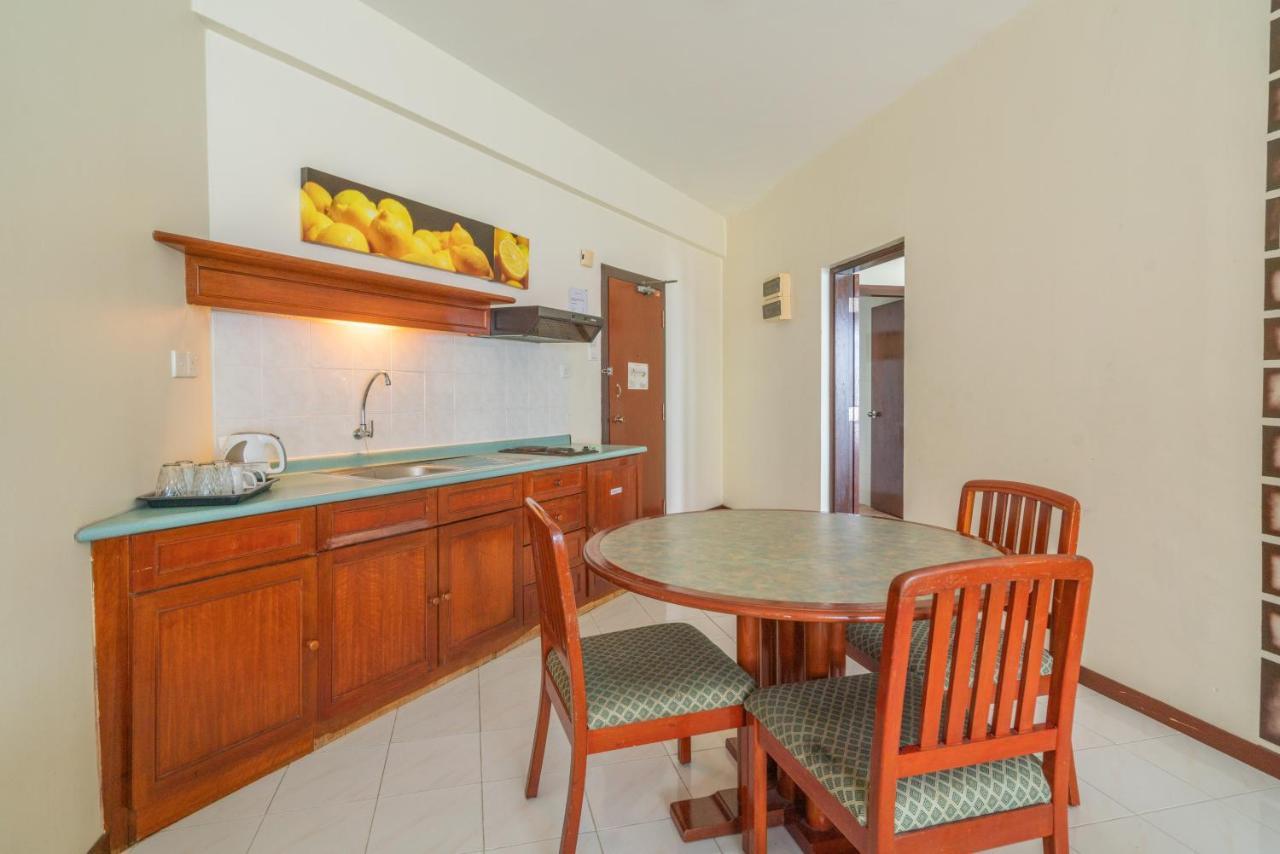 Seaview Deluxe Studio Couples Room S Tanjung Bungah (Penang) Zewnętrze zdjęcie