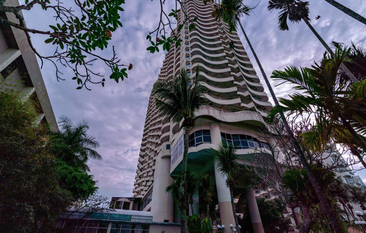 Seaview Deluxe Studio Couples Room S Tanjung Bungah (Penang) Zewnętrze zdjęcie