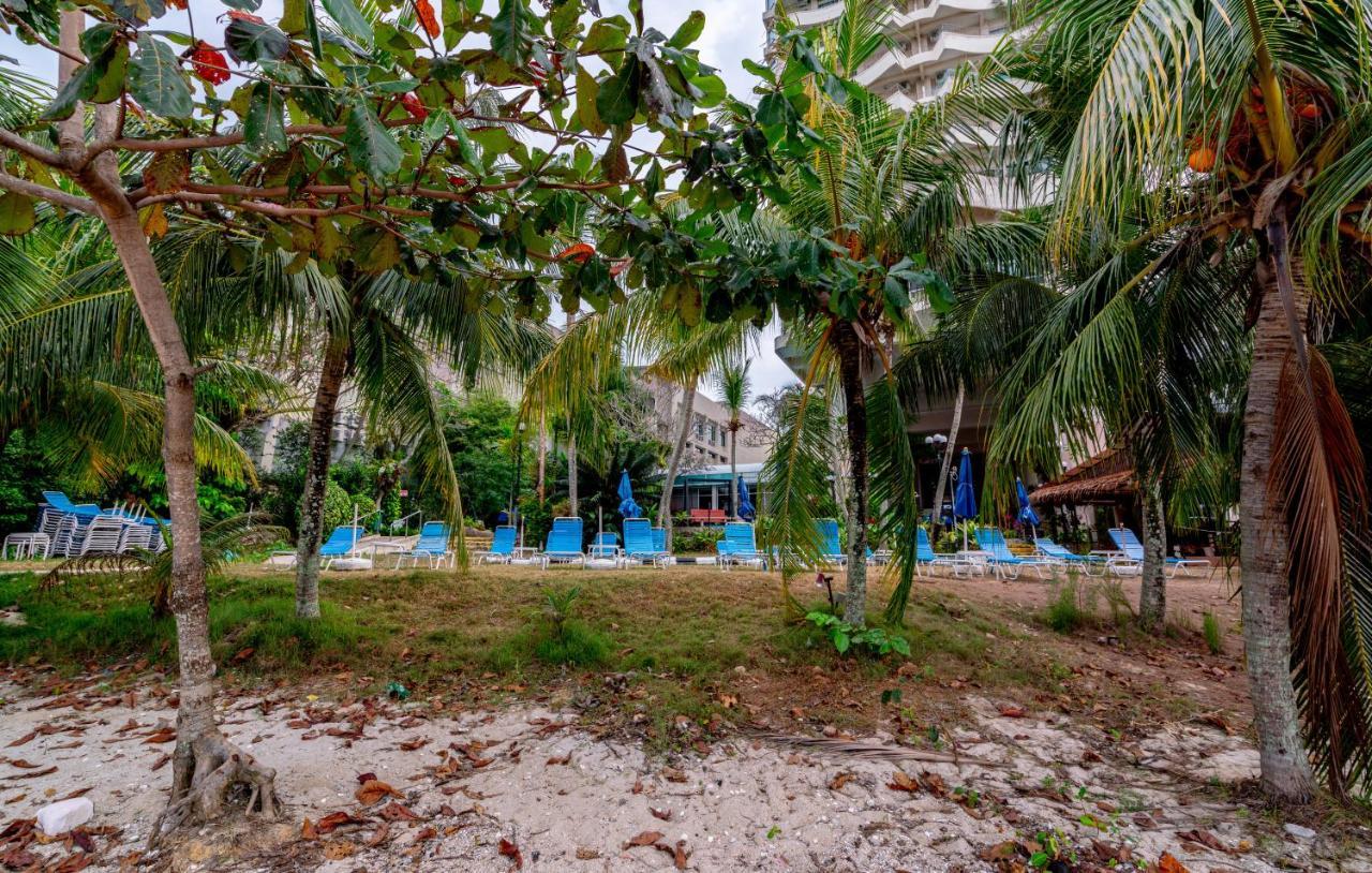Seaview Deluxe Studio Couples Room S Tanjung Bungah (Penang) Zewnętrze zdjęcie